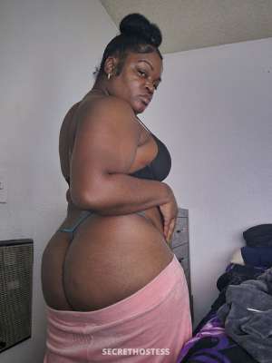 Juicy 25Yrs Old Escort Image - 4