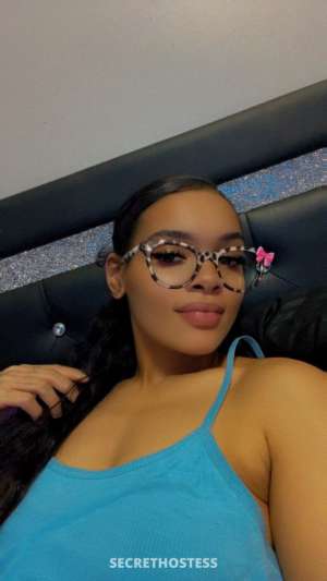 24 year old Escort in Hartford CT NYE Special