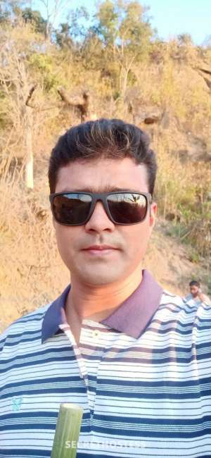 33 year old Asian Escort in Chittagong Junaid, Male escort
