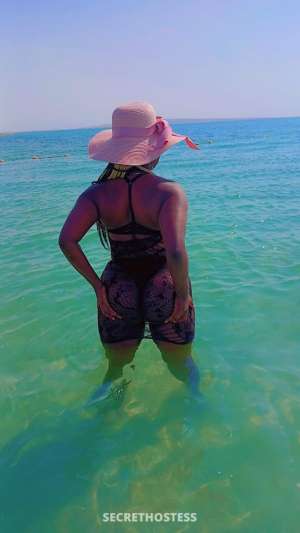 27Yrs Old Escort 143CM Tall Abu Dhabi Image - 14