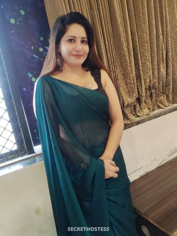 21Yrs Old Escort 144CM Tall Bangalore Image - 0