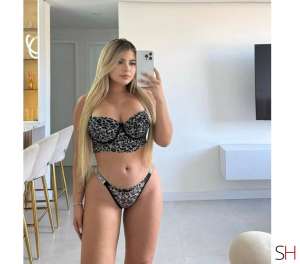 23 year old Latino Escort in Maidstone Kent VALERIA HOT GIRL ..PARTY GIRLS PARTY ..❣️, Independent