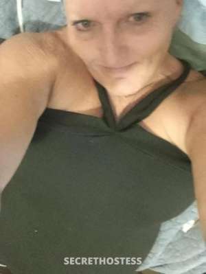 50 year old Escort in Sunshine Coast Sexy Ass Kat 75, Sunshine Coast Buderim