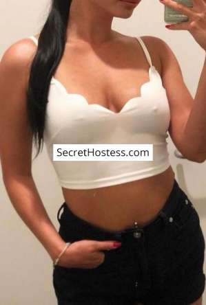31 year old Caucasian Escort in Prague Alexa, Independent