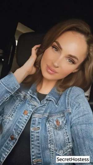 35 year old Escort in Seattle WA Escort model Bella, Seattle