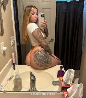 27 year old Caucasian Escort in Scottsbluff NE Hello gentlemen!! i am ready to take some nice hard big cock