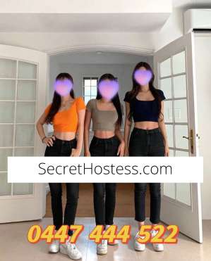 0 year old Chinese Escort in Como Massage paradise