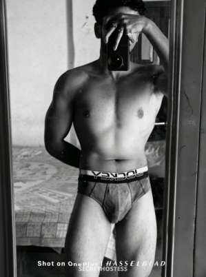 21 year old Indian Escort in Kolkata Arup Samanta, Male escort