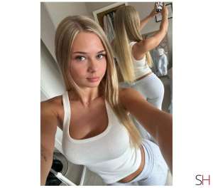 23 year old Escort in West Sussex 🔵 Izzy💯 Blonde💯Gfe✅💯, Independent