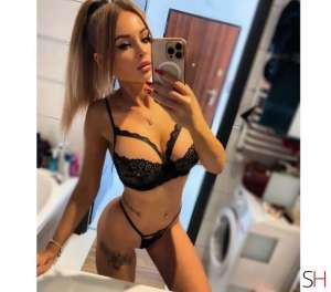 23 year old Latino Escort in Kent .JESSY ♥️New VIP Model♥️, Agency