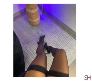 24 year old Latino Escort in Dartford Kent BIA..NAUGHTY GIRL ..PARTY., Independent