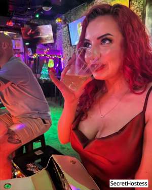 25 year old Escort in Honolulu HI Escort model Tesla Taylor, Honolulu