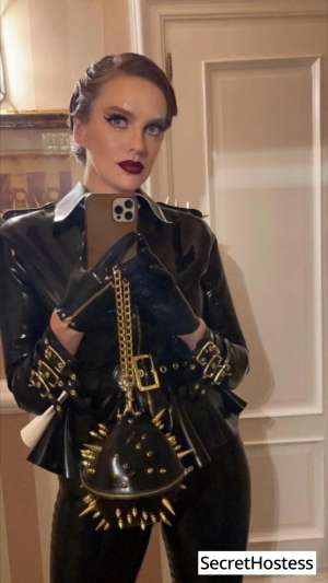 27 year old Escort in Tokyo Escort model Laurie, Tokyo