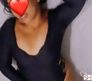 27 year old Latino Escort in Leicester Sellena party . girl incall end out call, Independent