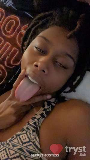 Mzwaterpark3000 - Funsize Material 0 year old Escort in Lafayette LA