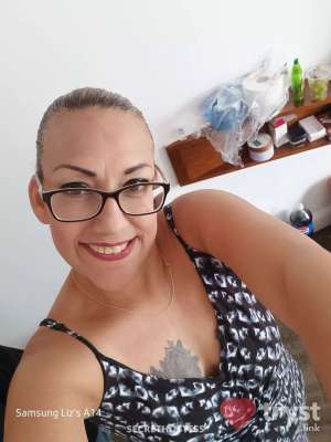 0 year old Escort in Jurupa Valley CA Sexy Little Latina - Sexy &amp; Petite