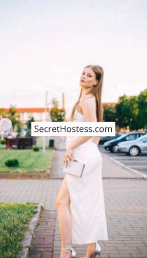 23 year old Caucasian Escort in Istanbul Linda, Agency