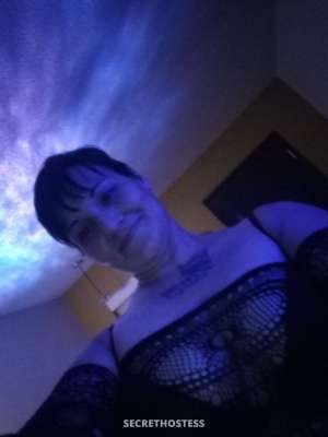 49 year old Escort in Rapid City SD i aint here for a long time im here for a good time