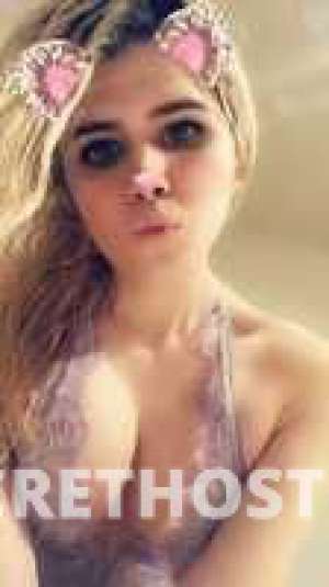 Caroline 23Yrs Old Escort Manchester NH Image - 2