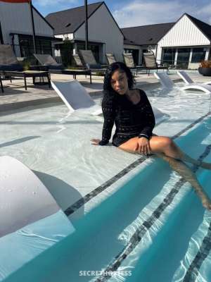 20 year old Escort in Chicago IL 💎Head Doctor on the scene 🎬Brown Sugar Vixen 👸🏽 