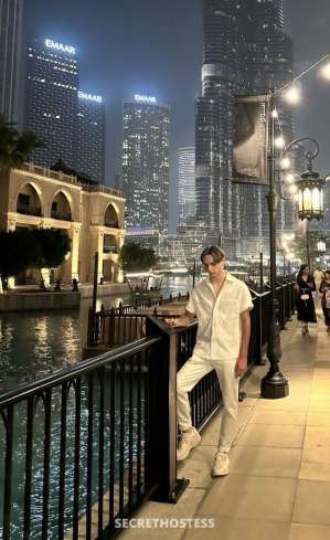 19Yrs Old Escort 181CM Tall Baku Image - 3