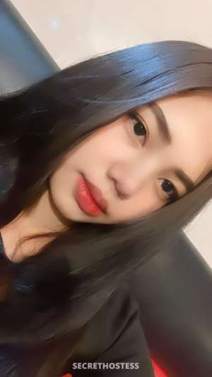 0 year old Asian Escort in Jeddah Ella, escort