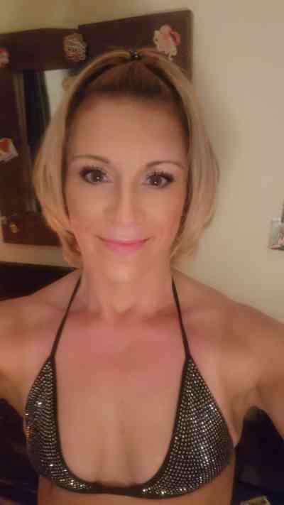 40Yrs Old Escort Size 12 150KG 58CM Tall Buffalo NY Image - 2