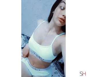 20Yrs Old Escort Image - 1