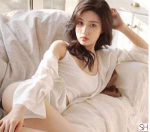28 year old Chinese Escort in Warrington Amazing Chinese massage every week new girls, Independent