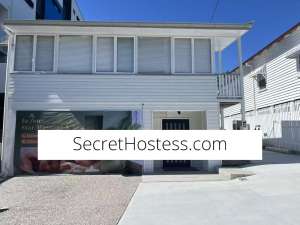 0 year old Escort in Windsor Luck 789 Massage