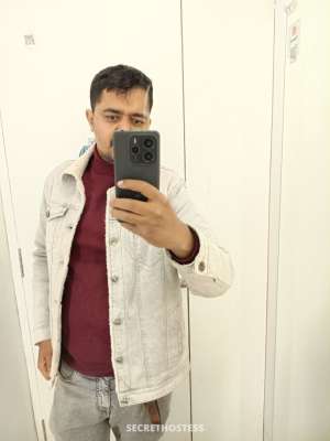 30 year old Asian Escort in Kolkata Kolkata's Wild Weekend Escape, Male escort