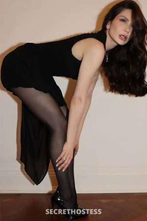 24 year old Romanian Escort in Munich Candela