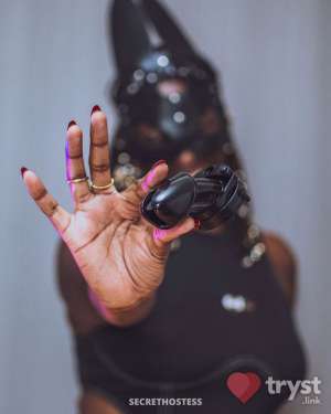 0 year old Escort in Montreal Afrodeity Cleo - princess with a IQ &amp; no morals