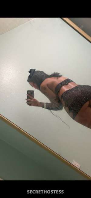 20 year old Escort in Inland Empire CA Hello Gentlemen my name is Star Im the perfect mix of SEXY 