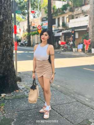 24 year old Asian Escort in Cardiff Lexy, companion