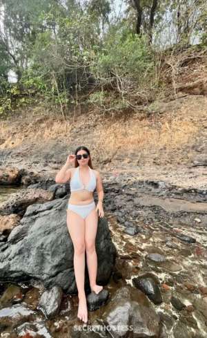 25 year old Asian Escort in Iwakuni Love, escort