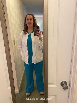 29 year old Escort in Calgary I squirt..and I'm ready to have some fun hum for an 