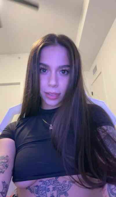 25 year old Escort in Greeley CO Available for outcall FaceTime session, cam sex and hookup