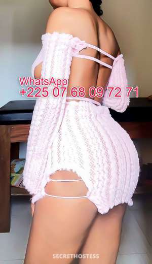 18Yrs Old Escort 175CM Tall Abidjan Image - 3
