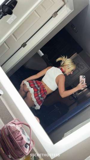 Makenzii 20Yrs Old Escort Denver CO Image - 2