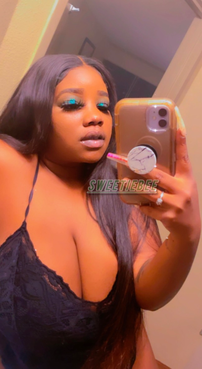 24 year old American Escort in Oakland CA ✨Always Available Start Your New Year Right