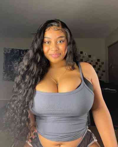 24 year old Escort in California City CA Discreet girl available 🥰💖❤️💕😘 add me up on