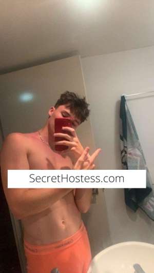 19 year old Escort in Maroochydore Sunshine Coast 19Yrs Old Escort Sunshine Coast