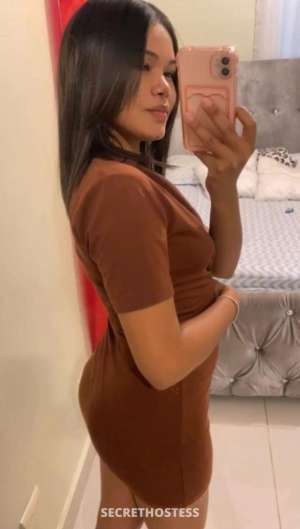 21 year old Escort in Harrisburg PA disponible para brindarte un buen masaje y delicioso sexo