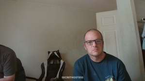 49 year old Escort in Brantford Wayne O'connor, Male escort