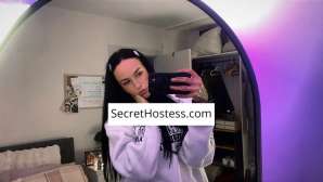 0 year old Escort in Sienna