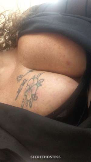 44 year old Escort in Macon GA ⭐MommaBandzxo ⭐ MaSS AppEAL