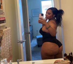 21 year old Escort in Atlanta GA big booty small waist beauty