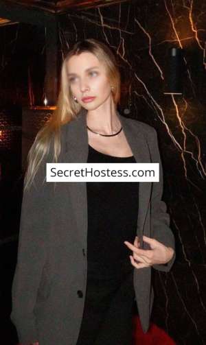 24 year old Caucasian Escort in Duisburg Burcu, Agency