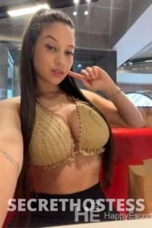 21 year old Italian Escort in Malaga Nia 21Yrs Old Italian Escort Brown Hair Brown Eyes 160CM 